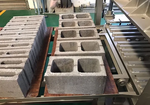 Машини за производство на тухли за продажба в Зимбабве -ZCJK