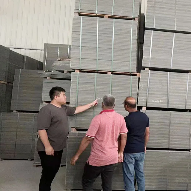 Палет за машини за производство на тухли